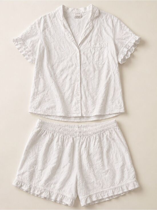 Plum Pretty Sugar Other - Plum Pretty Sugar White Embroidered Pajama Set Medium